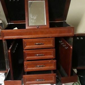 All wood jewelry box